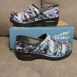 DANSKO PROFESSIONAL BLUE SWIRL